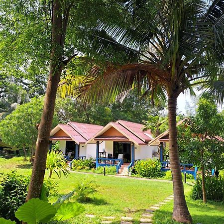 The Blue Gecko Hotel Ko Lanta Exterior foto