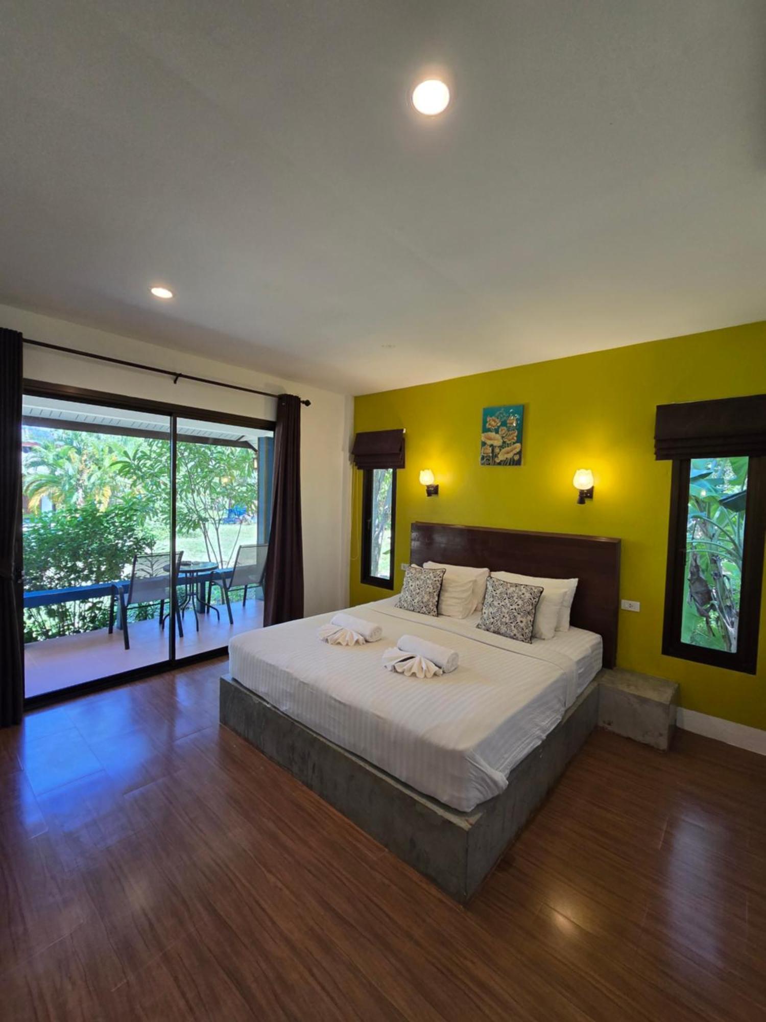 The Blue Gecko Hotel Ko Lanta Exterior foto